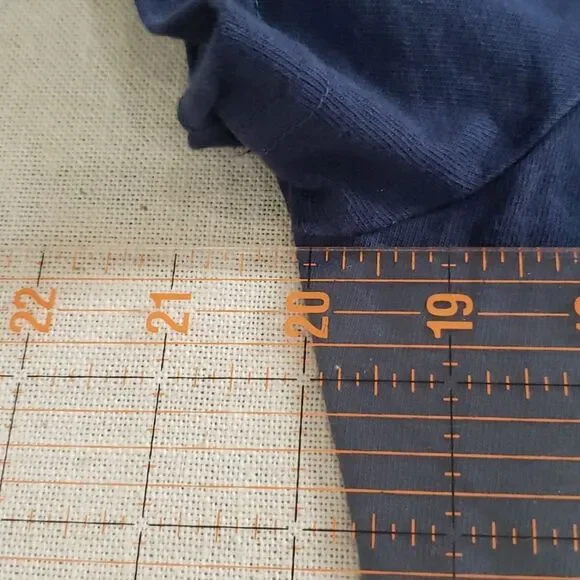 Ariat Navy V-Neck T-Shirt Mens M Work Shirt - Picture 4 of 7